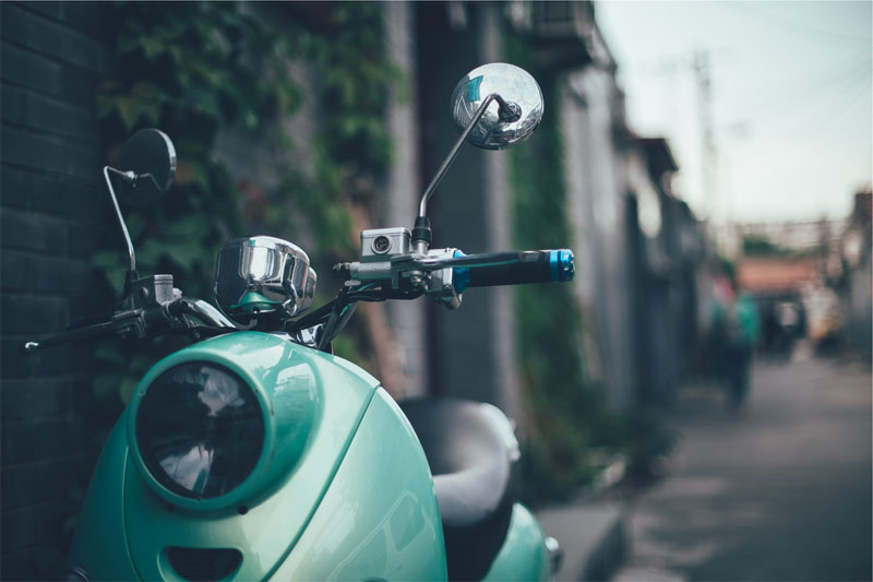 Brommer- of scooterverzekering afsluiten voor uw kind